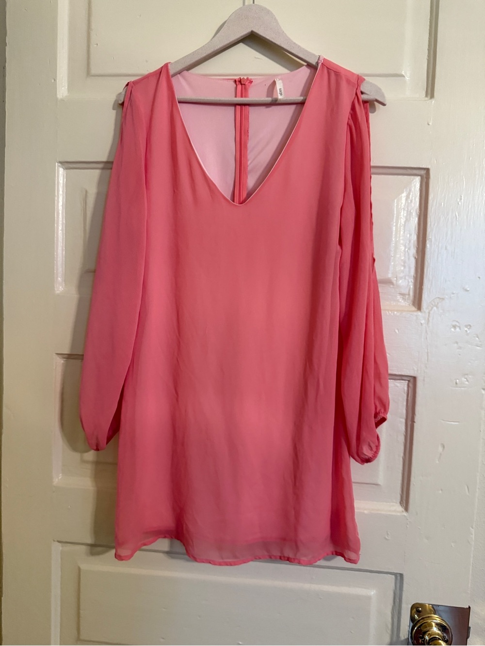 Sage Pink V-Neck Long Sleeve Shift Dress